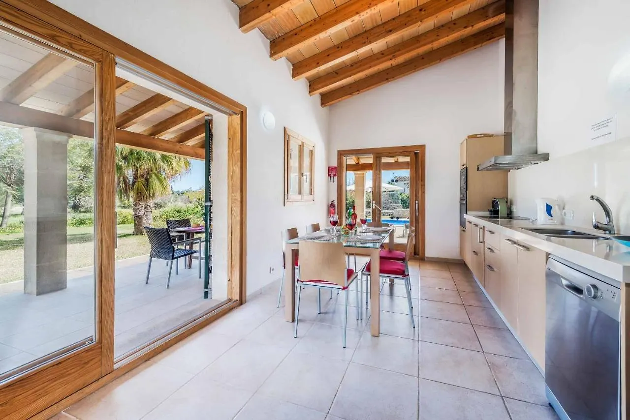Villa Marilen Petit ポレンサ